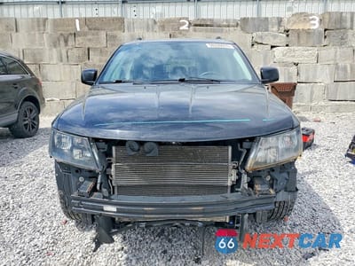 Piąte zdjęcie samochodu w środku: 2018 DODGE JOURNEY CROSSROAD VIN:3C4PDDGG3JT514748 - miniatura