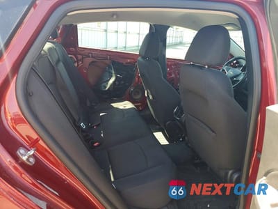 Zdjęcie 10 z 13 samochodu: 2017 CHEVROLET MALIBU LT VIN:1G1ZE5ST6HF213310 - miniatura