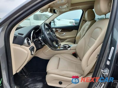 Zdjęcie 7 z 12 samochodu: 2017 MERCEDES-BENZ GLC 300 VIN:WDC0G4JB4HF192626 - miniatura