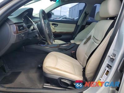 Zdjęcie 7 z 12 samochodu: 2011 BMW 328 I VIN:WBAPH7C59BE850638 - miniatura