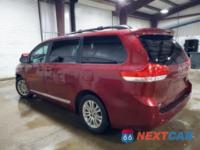 Drugie zdjęcie samochodu z przodu: 2011 TOYOTA SIENNA XLE 8-PASSENGER VIN:5TDYK3DC7BS139030 - miniatura