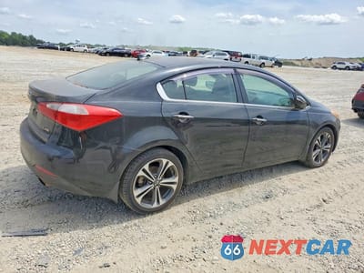 Trzecie zdjęcie samochodu z tyłu: 2015 KIA FORTE EX VIN:KNAFX4A85F5317122 - miniatura