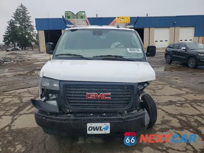 Piąte zdjęcie samochodu w środku: 2025 GMC SAVANA G2500 UTILITY / SERVICE VAN VIN:1GTW7AFP8S1223268 - miniatura