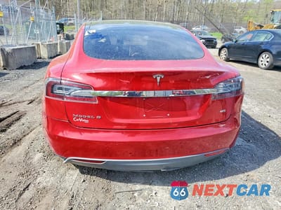 Zdjęcie 6 z 12 samochodu: 2015 TESLA MODEL S 85 VIN:5YJSA4H13FF082004 - miniatura