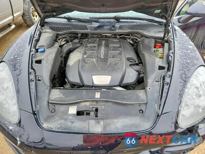Zdjęcie 12 z 13 samochodu: 2013 PORSCHE CAYENNE VIN:WP1AF2A26DLA34283 - miniatura