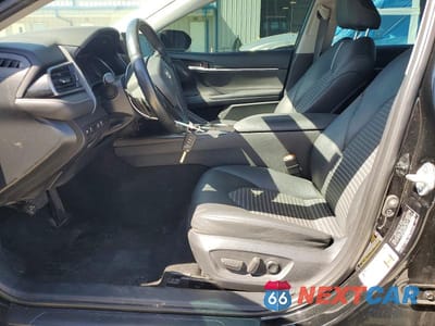 Zdjęcie 7 z 12 samochodu: 2023 TOYOTA CAMRY SE VIN:4T1G11AK9PU825809 - miniatura