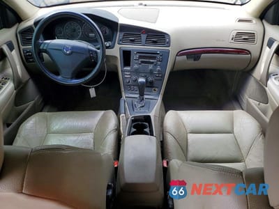 Zdjęcie 8 z 12 samochodu: 2004 VOLVO S60 2.5T VIN:YV1RS59V042327922 - miniatura