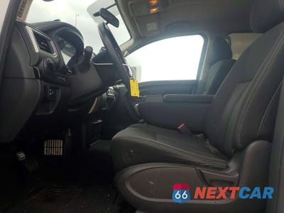 Zdjęcie 7 z 11 samochodu: 2019 NISSAN TITAN SV VIN:1N6AA1EK9KN513476 - miniatura