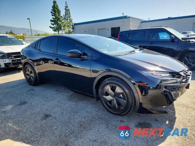 Czwarte zdjęcie samochodu z boku: 2024 TOYOTA PRIUS LE VIN:JTDACAAU8R3046285 - miniatura