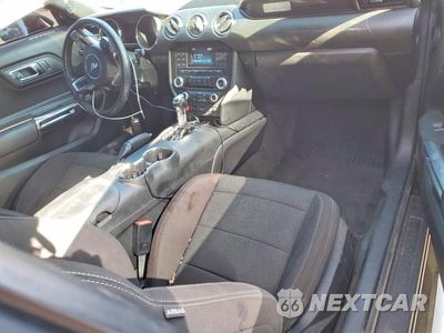 Zdjęcie 8 z 13 samochodu: 2016 FORD MUSTANG VIN:1FA6P8AM2G5336564 - miniatura