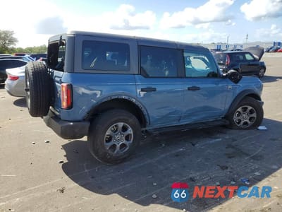 Trzecie zdjęcie samochodu z tyłu: 2024 FORD BRONCO BIG BEND VIN:1FMDE7BH7RLB10873 - miniatura