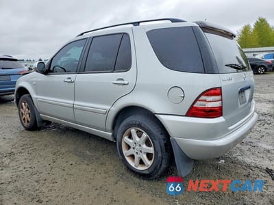 Drugie zdjęcie samochodu z przodu: 2000 MERCEDES-BENZ ML 430 VIN:4JGAB72E3YA208889 - miniatura