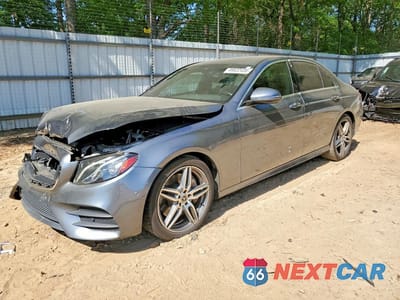 2018 MERCEDES-BENZ E 300 WDDZF4JB9JA366943 - główne zdjęcie licytacji z USA - miniatura
