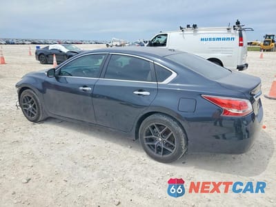Drugie zdjęcie samochodu z przodu: 2015 NISSAN ALTIMA 2.5 SV VIN:1N4AL3AP6FC497867 - miniatura
