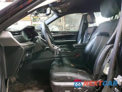 Zdjęcie 7 z 13 samochodu: 2024 JEEP GRAND CHEROKEE LIMITED VIN:1C4RJHBG5R8609774 - miniatura