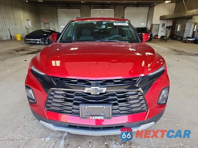 Piąte zdjęcie samochodu w środku: 2022 CHEVROLET BLAZER 2LT VIN:3GNKBHR46NS141105 - miniatura