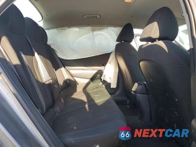 Zdjęcie 10 z 12 samochodu: 2023 HYUNDAI ELANTRA SEL VIN:KMHLS4AG6PU613734 - miniatura