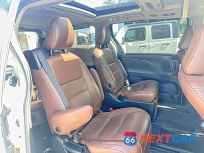 Zdjęcie 6 z 10 samochodu: 2020 TOYOTA SIENNA LIMITED PREMIUM 7-PASSENGER VIN:5TDYZ3DC5LS025251 - miniatura