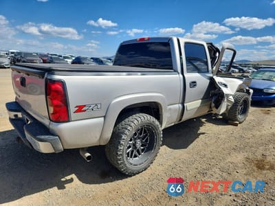 Trzecie zdjęcie samochodu z tyłu: 2006 CHEVROLET SILVERADO K1500 VIN:2GCEK13T661221854 - miniatura