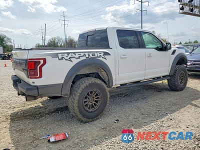 Trzecie zdjęcie samochodu z tyłu: 2017 FORD F150 RAPTOR VIN:1FTFW1RG0HFA80651 - miniatura