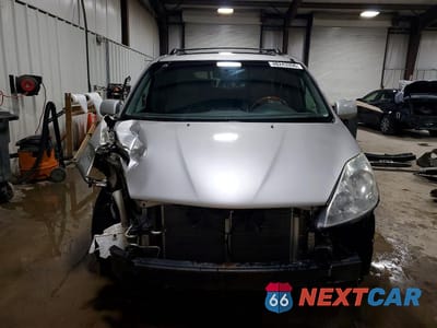 Piąte zdjęcie samochodu w środku: 2009 TOYOTA SIENNA LIMITED VIN:5TDZK22C09S227705 - miniatura