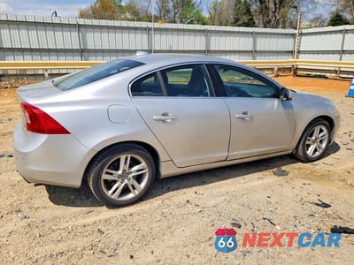 Trzecie zdjęcie samochodu z tyłu: 2015 VOLVO S60 PREMIER VIN:YV126MFK3F1339260 - miniatura