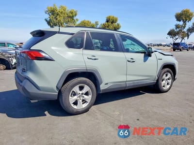 Trzecie zdjęcie samochodu z tyłu: 2020 TOYOTA RAV4 HYBRID XLE VIN:4T3RWRFV9LU005257 - miniatura