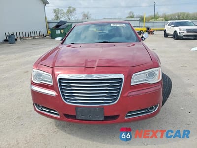 Piąte zdjęcie samochodu w środku: 2012 CHRYSLER 300 LIMITED VIN:2C3CCACGXCH191949 - miniatura