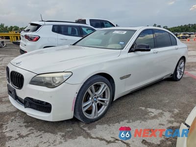 2013 BMW 750 LI WBAYE8C53DD132126 - główne zdjęcie licytacji z USA - miniatura