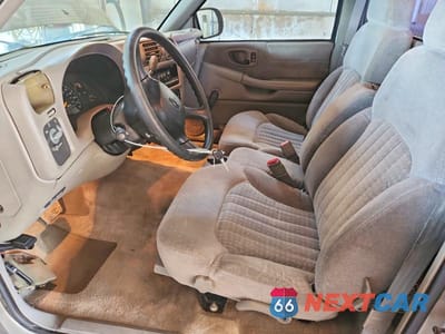 Zdjęcie 7 z 12 samochodu: 2001 CHEVROLET S TRUCK S10 VIN:1GCCS14571K144136 - miniatura