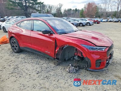 Czwarte zdjęcie samochodu z boku: 2023 FORD MUSTANG MACH-E GT VIN:3FMTK4SE7PMA57063 - miniatura
