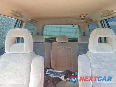 Zdjęcie 10 z 13 samochodu: 2004 HONDA PILOT EX VIN:2HKYF18474H527332 - miniatura