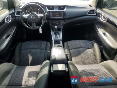 Zdjęcie 8 z 12 samochodu: 2019 NISSAN SENTRA SV VIN:3N1AB7AP4KY288765 - miniatura