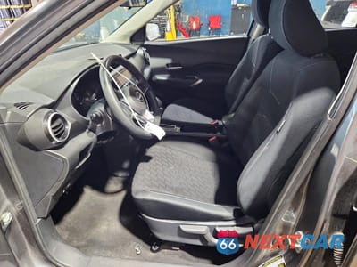 Zdjęcie 7 z 12 samochodu: 2023 NISSAN KICKS SV VIN:3N1CP5CV2PL509519 - miniatura