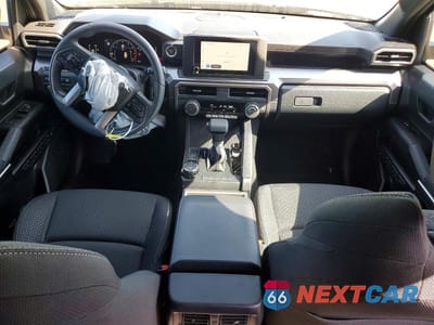 Zdjęcie 8 z 12 samochodu: 2025 TOYOTA 4RUNNER SR5 VIN:JTEVA5BR9S5053017 - miniatura