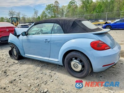 Drugie zdjęcie samochodu z przodu: 2013 VOLKSWAGEN BEETLE VIN:3VW5P7AT2DM824665 - miniatura