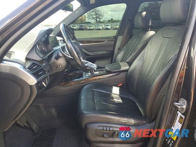Zdjęcie 7 z 13 samochodu: 2018 BMW X5 XDRIVE35I VIN:5UXKR0C54J0Y00614 - miniatura