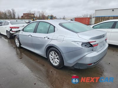 Drugie zdjęcie samochodu z przodu: 2026 TOYOTA CAMRY LE VIN:4T1DAACK6TU698043 - miniatura
