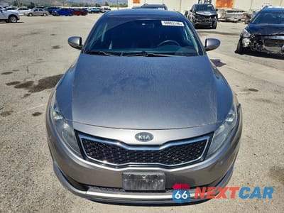 Piąte zdjęcie samochodu w środku: 2012 KIA OPTIMA SX VIN:5XXGR4A62CG048357 - miniatura