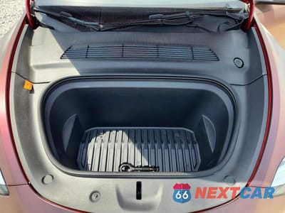 Zdjęcie 11 z 13 samochodu: 2023 TESLA MODEL Y VIN:7SAYGDEE8PA026125 - miniatura