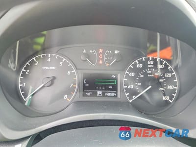 Zdjęcie 9 z 12 samochodu: 2017 NISSAN SENTRA S VIN:3N1AB7AP1HY385432 - miniatura