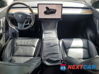 Zdjęcie 8 z 12 samochodu: 2022 TESLA MODEL Y VIN:7SAYGDEEXNF480201 - miniatura