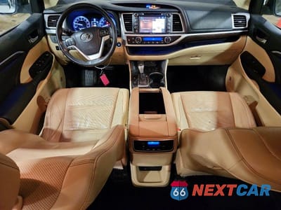 Zdjęcie 8 z 13 samochodu: 2014 TOYOTA HIGHLANDER LIMITED VIN:5TDDKRFH8ES071481 - miniatura