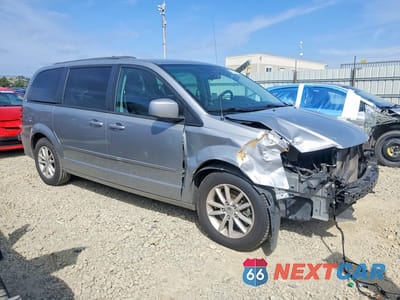 Czwarte zdjęcie samochodu z boku: 2015 DODGE GRAND CARAVAN SXT VIN:2C4RDGCGXFR557008 - miniatura