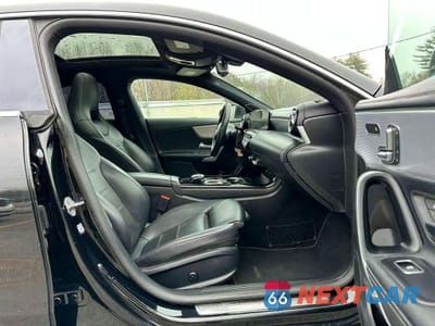 Zdjęcie 8 z 10 samochodu: 2020 MERCEDES-BENZ CLA 250 VIN:WDD5J4GB1LN035113 - miniatura