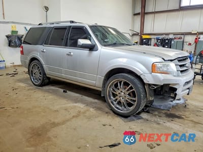 Czwarte zdjęcie samochodu z boku: 2016 FORD EXPEDITION LIMITED VIN:1FMJU2AT2GEF18908 - miniatura
