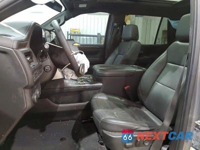 Zdjęcie 7 z 13 samochodu: 2022 CHEVROLET TAHOE C1500 LT VIN:1GNSCNKD5NR240846 - miniatura