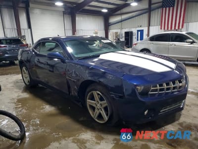 Czwarte zdjęcie samochodu z boku: 2011 CHEVROLET CAMARO LT VIN:2G1FB1ED9B9119608 - miniatura