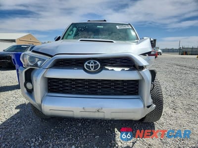 Piąte zdjęcie samochodu w środku: 2016 TOYOTA 4RUNNER TRAIL PREMIUM VIN:JTEBU5JR2G5285526 - miniatura