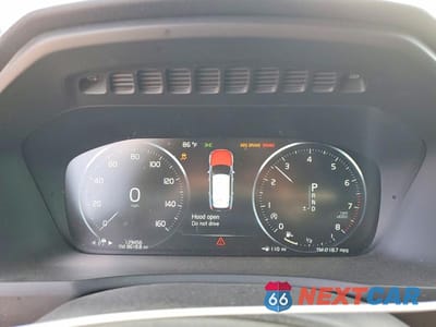 Zdjęcie 9 z 14 samochodu: 2016 VOLVO XC90 T6 VIN:YV4A22PM7G1035817 - miniatura
